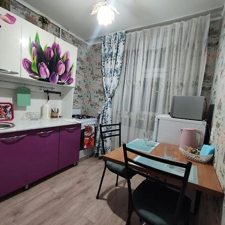 Уютная Квартира Бесконтактное Заселение Круглосуточно Uralsk Exterior foto